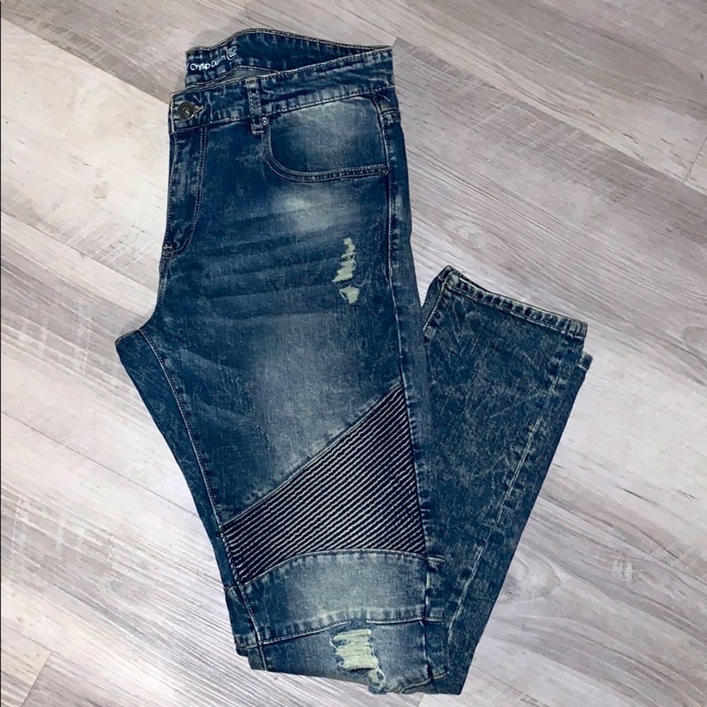 Crisp denim distress Moto jeans